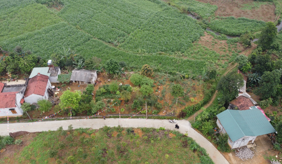 bán mảnh nhà vườn xã Vân Hòa, view hồ, suối, resort SIÊU ĐẸP