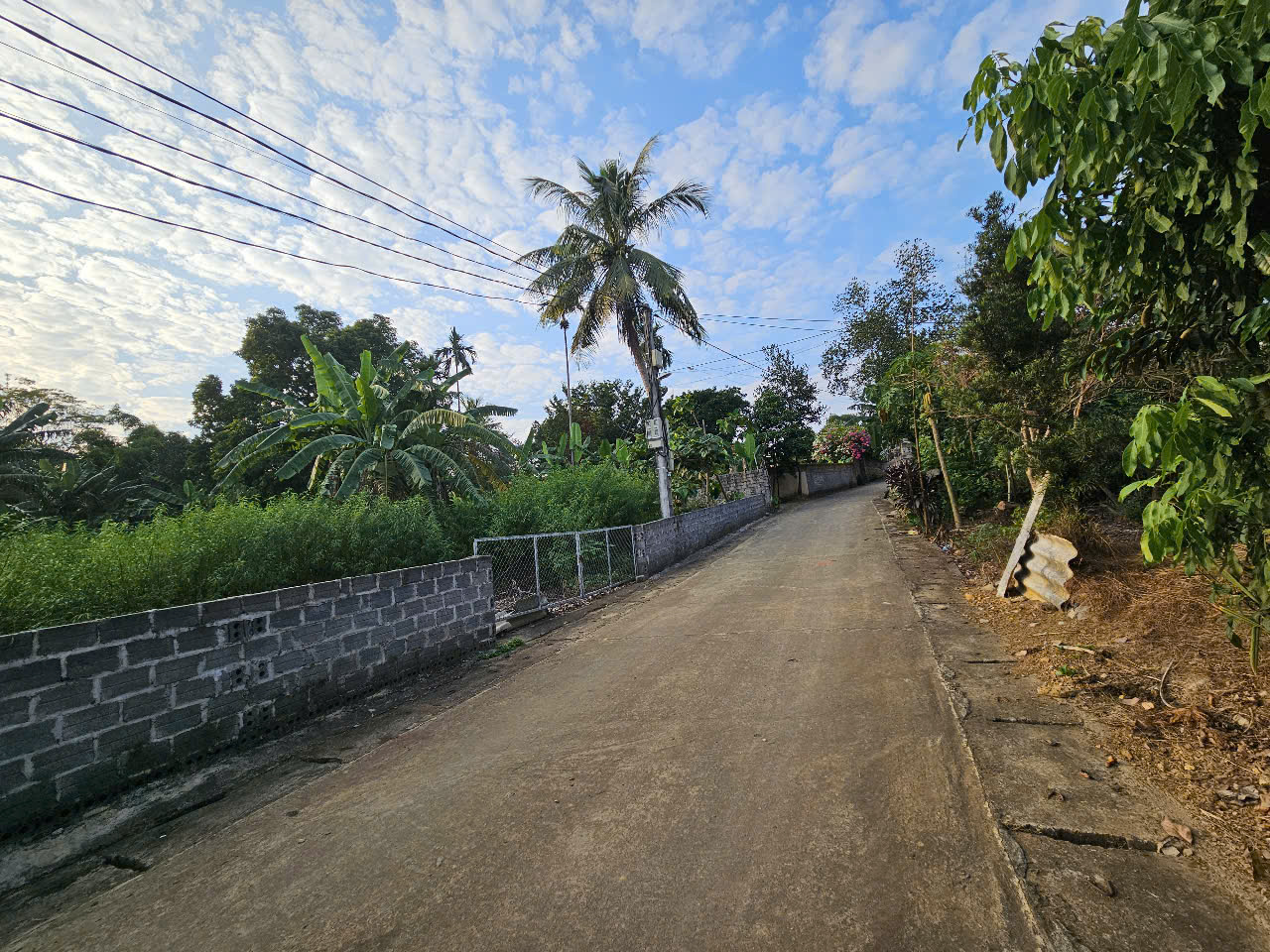 MẢNH 1400m2 xã Vân Hòa, gần Trường học, ủy ban xã