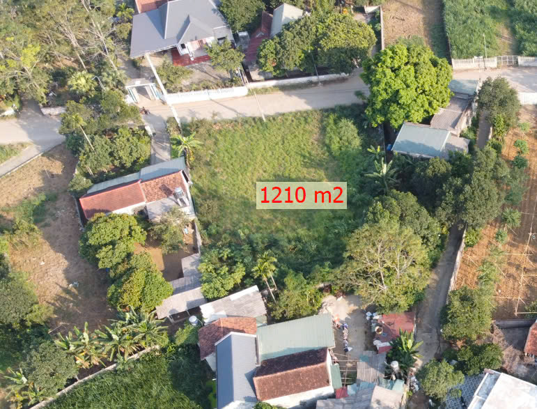 lô đất mặt đường lớn cách DT87 500m giá 2,5 tỷ