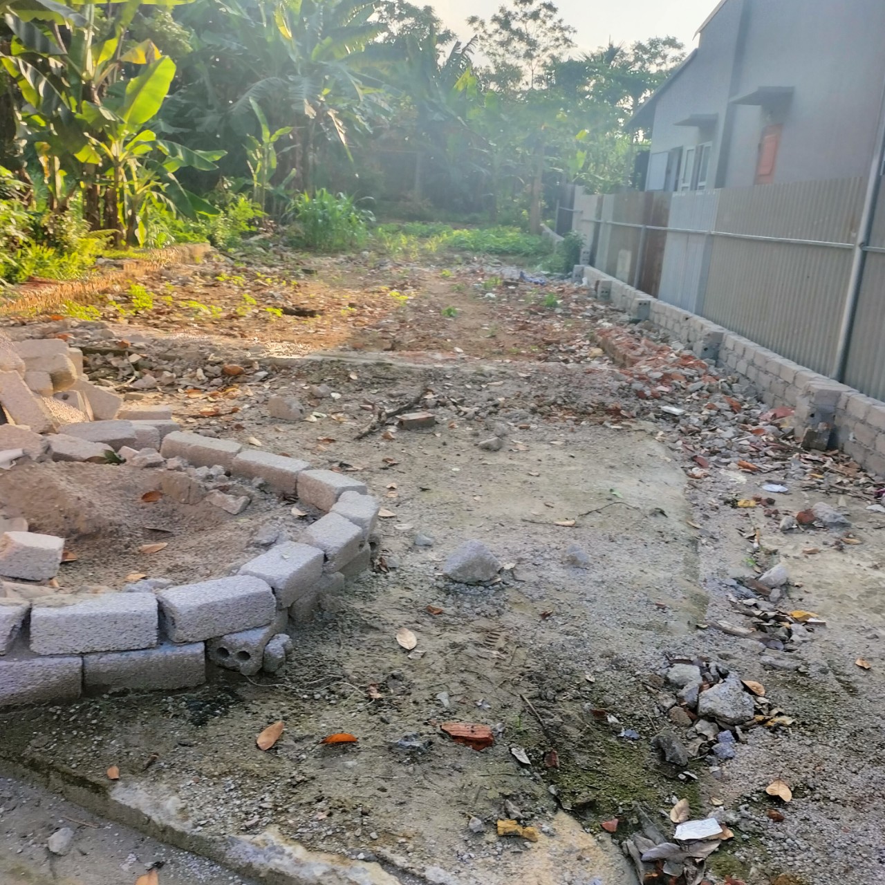 thửa đất 214m2 cách DT84 cũ chỉ 700m, chuẩn bị nâng cấp lên đường nhựa