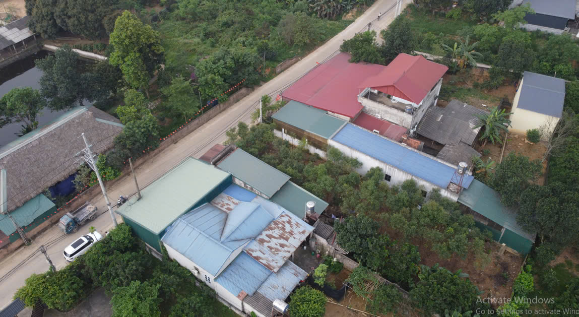 bán lô đất 300m2 view hồ cực hiếm tại Vân Hòa, Ba Vì