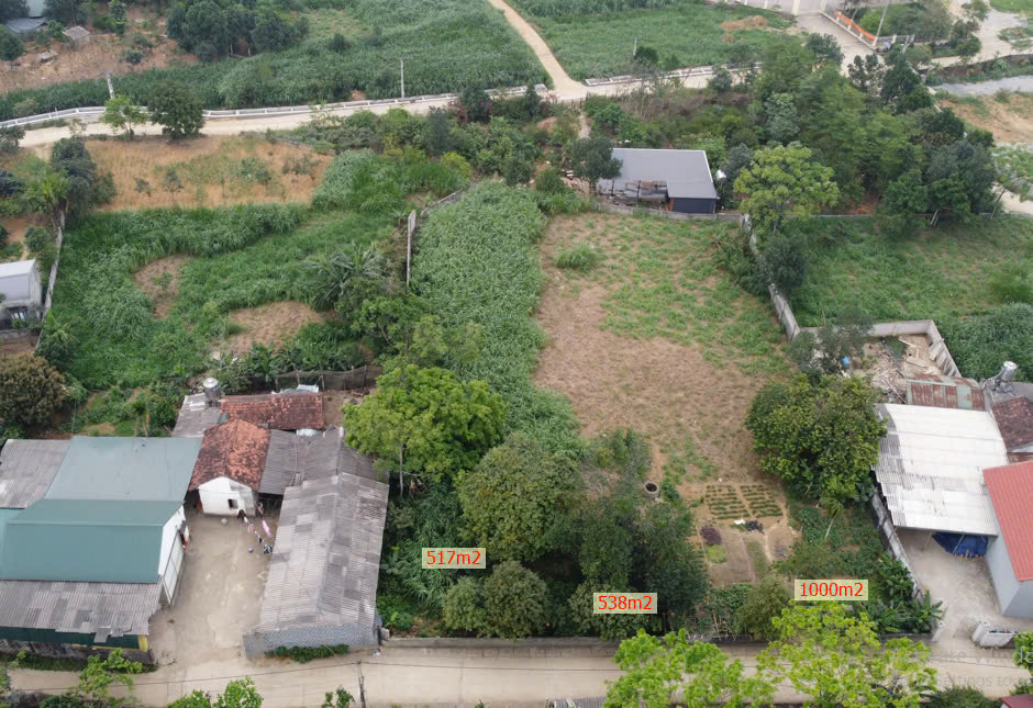 bán 3 lô liền nhau diện tích nhỉnh 2054m2 có bán lẻ, sẵn sổ riêng