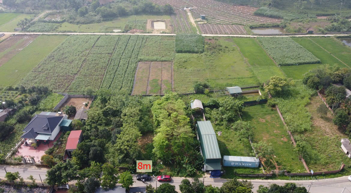 8m mặt tiền, 400m2 đất mặt đường nhựa đi Ủy ban xã Yên Bài