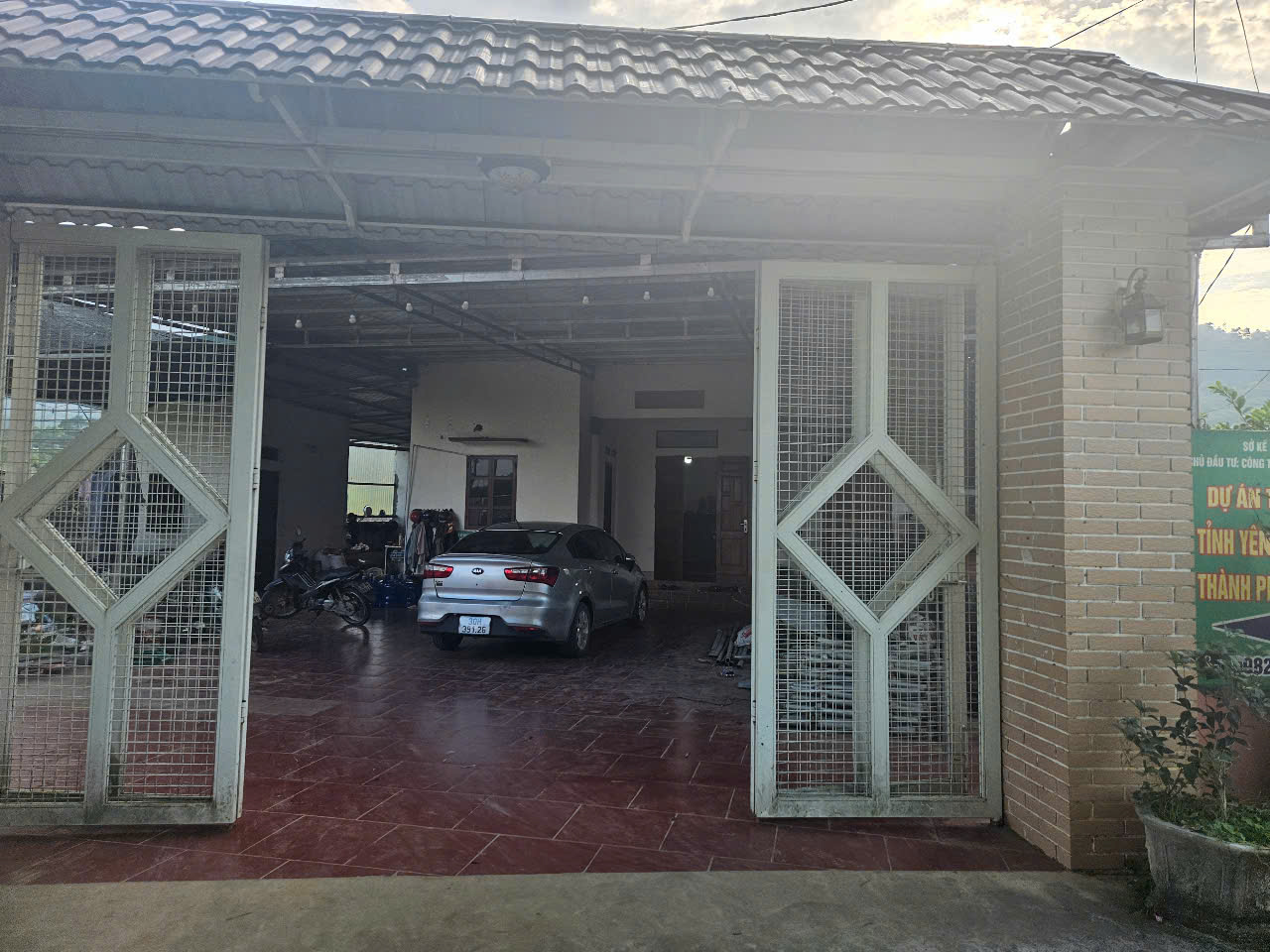 Sở hữu mảnh đất view đẹp, có nhà tại Vân Hòa