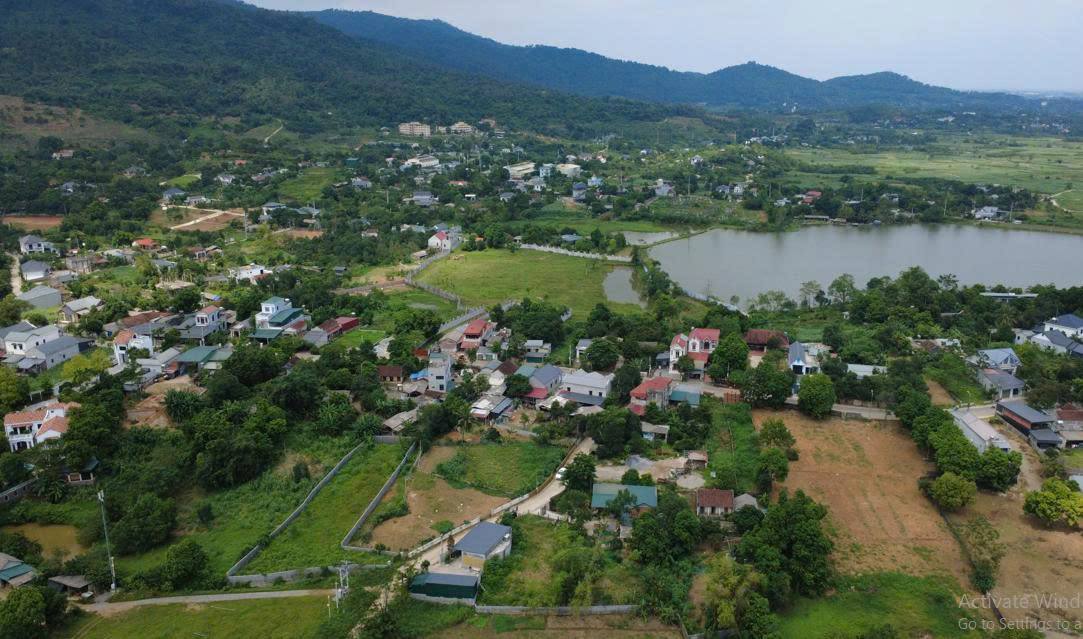 lô đất 422m2 Dt sử dụng 533m2 gần trục chính đi DL Khoang Xanh lô đất 422m2 Dt sử dụng 533m2 gần trục chính đi DL Khoang Xanh