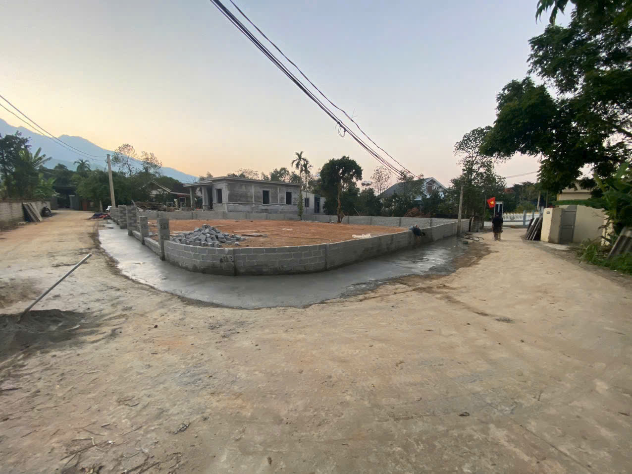 lô góc, gần đường nhựa, vuông vắn 552m2 tại Vân Hòa