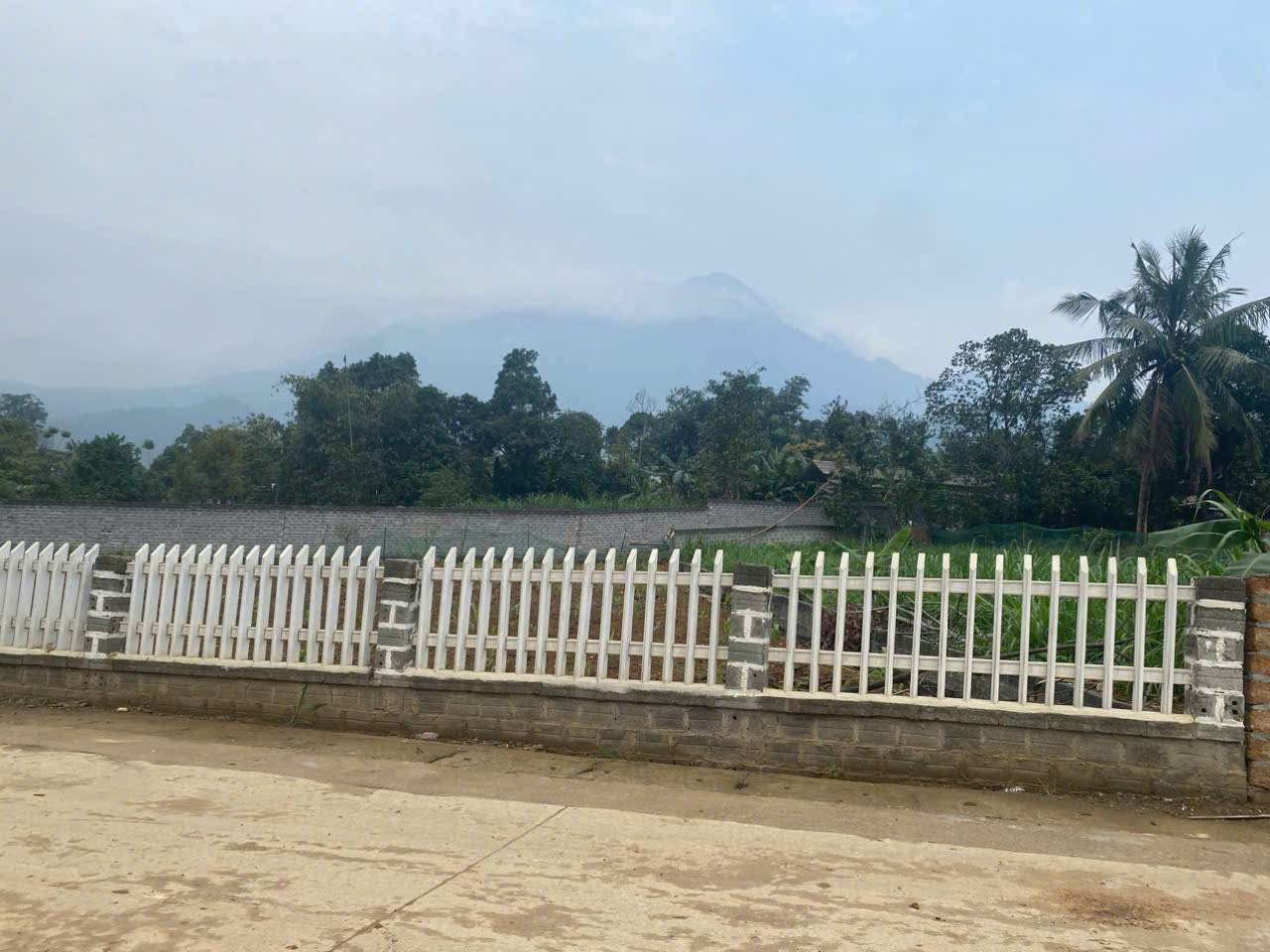 LÔ ĐẤT 720m2 đẹp – GẦN KHU DU LỊCH KHOANG XANH – BA VÌ PARAGON