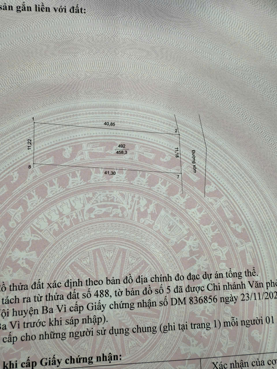 458m2 có 150m2 thổ cư, view núi, bám cánh đồng , có sẵn nhà
