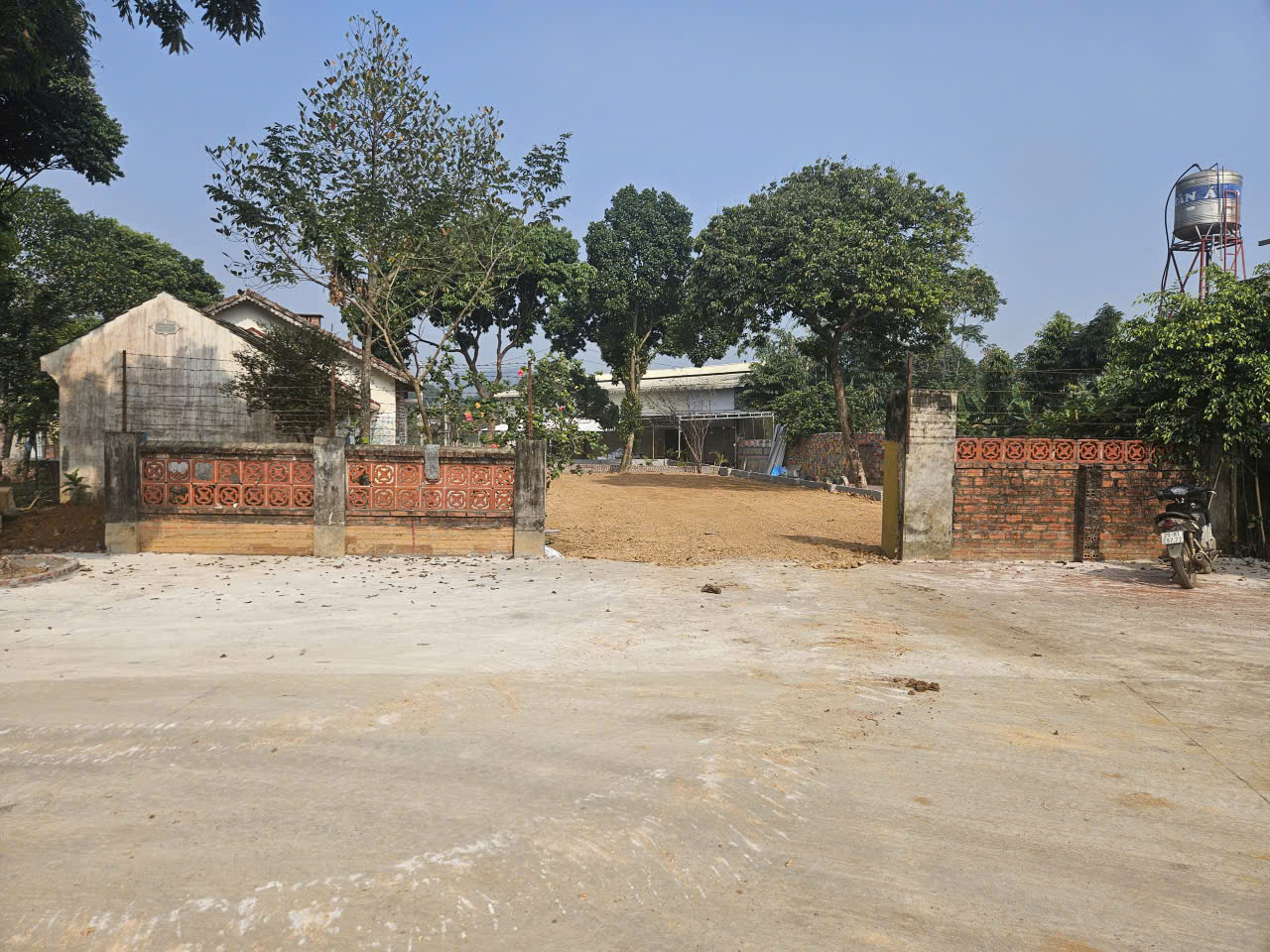 939m2 bán cả hoặc phân lô vị trí đắc địa, view thoáng